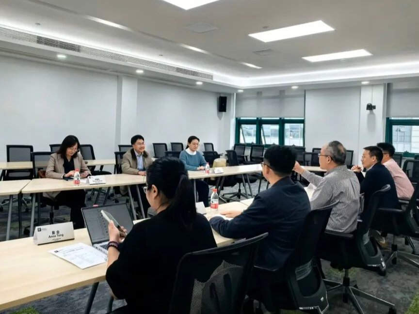 本页围绕「澳门新浦新京网页中国官方正